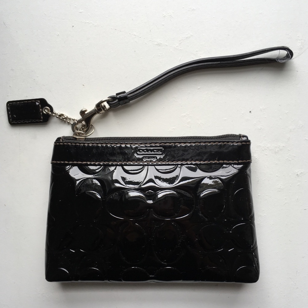 Coach Wristlet 👛
